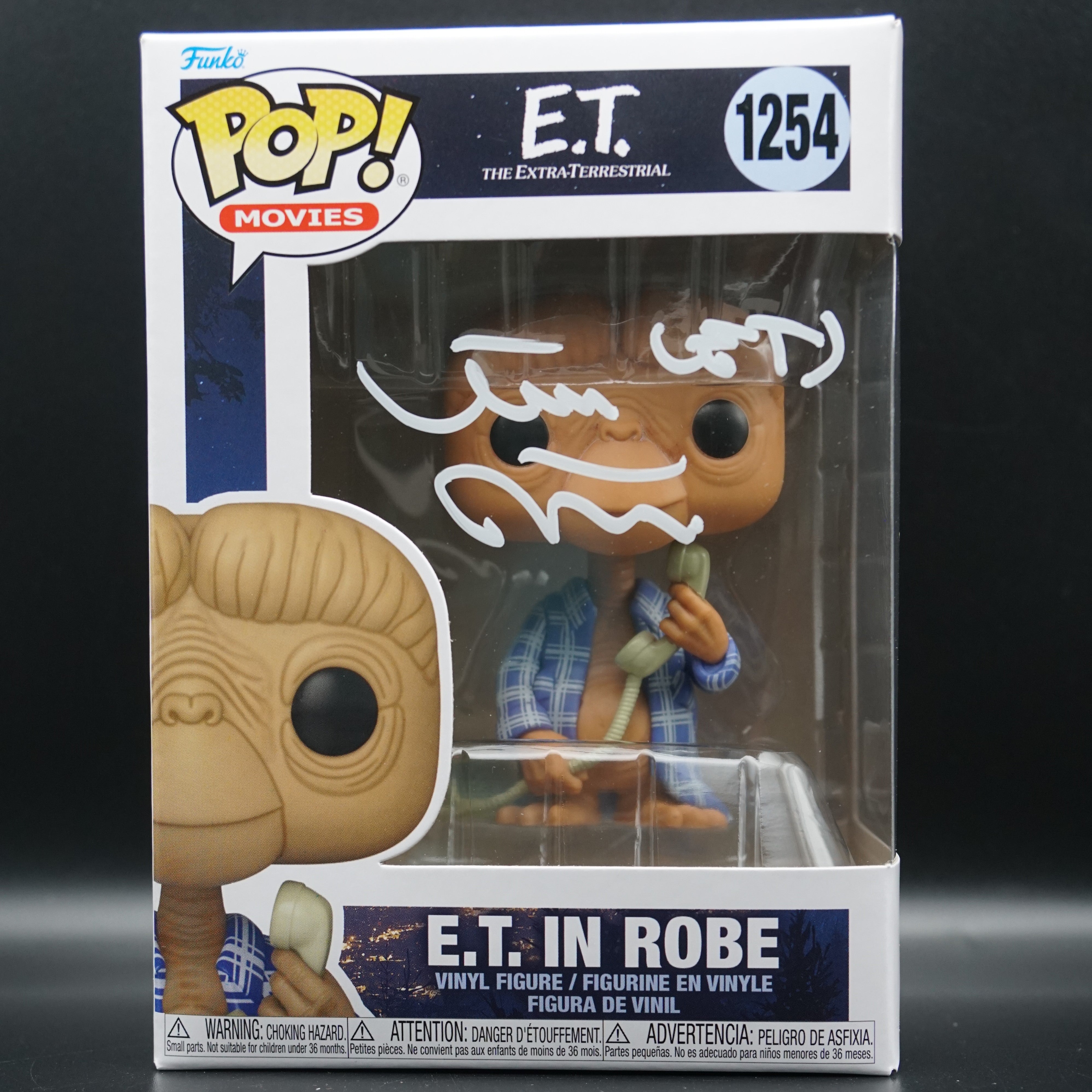 E.T. in Robe#1254 Signed by Matthew De Meritt with Beckett COA