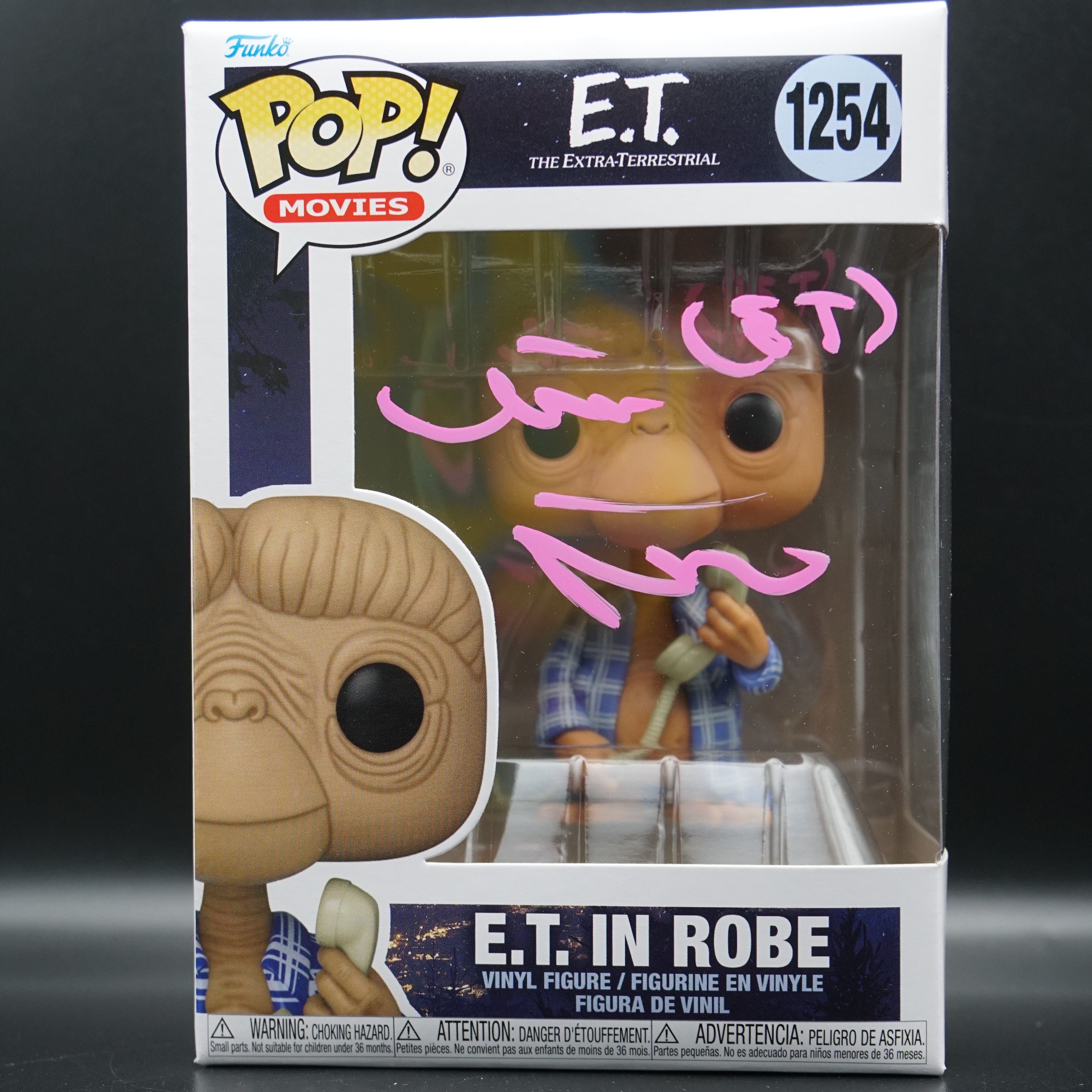 E.T. in Robe#1254 Signed by Matthew De Meritt with Beckett COA