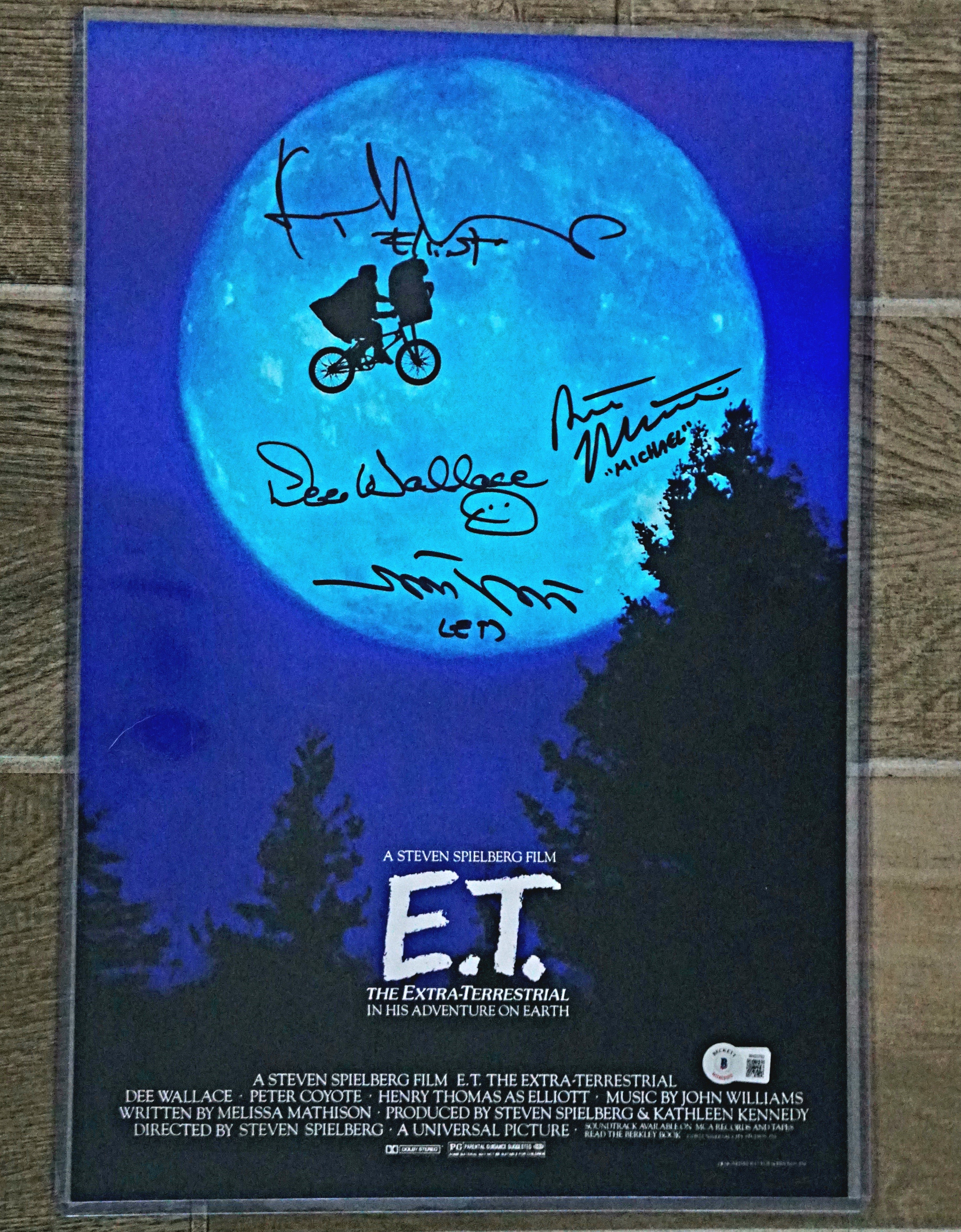 Movie Poster reprint 12x18  Beckett COA - Signed by 4 Cast Members Mathew Demeritt, Henry Thomas, Dee Wallace, and Robert Macnaughton