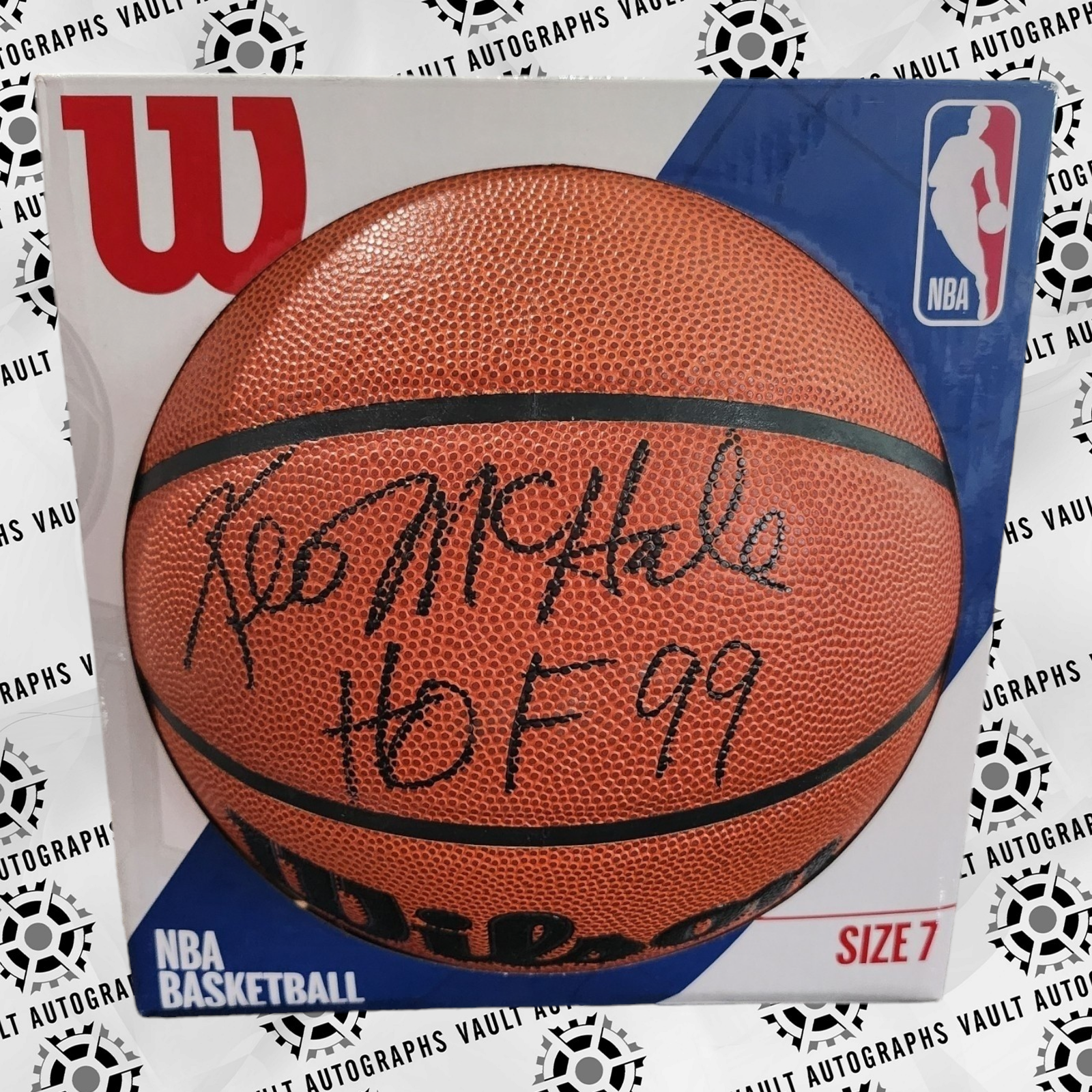 Kevin McHale HOF 99 Signed Basketball Beckett Witnessed COA